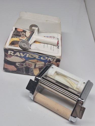 Marcato pasta machine - marcato,